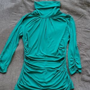 7th Avenue NY&Co top turtle neck quarter sleeve